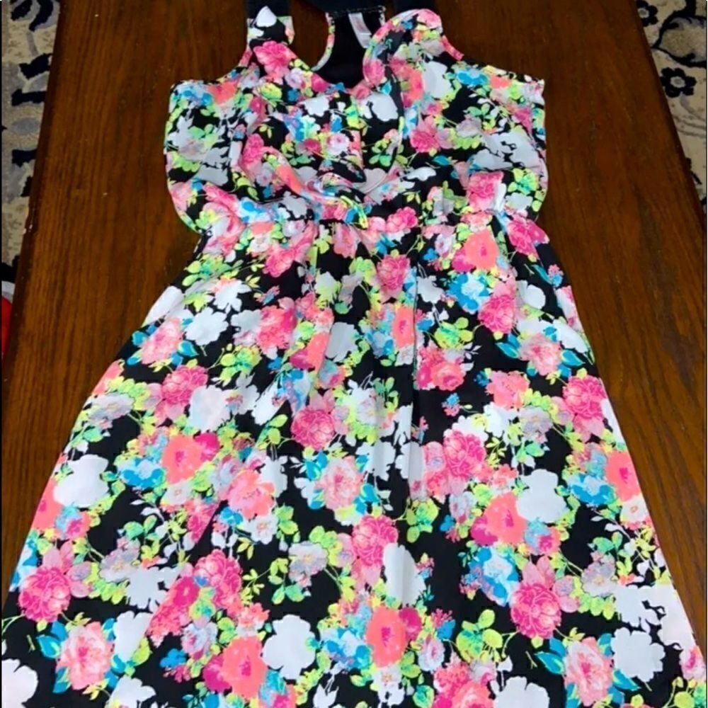 Xhilaration sleeveless summer dress 